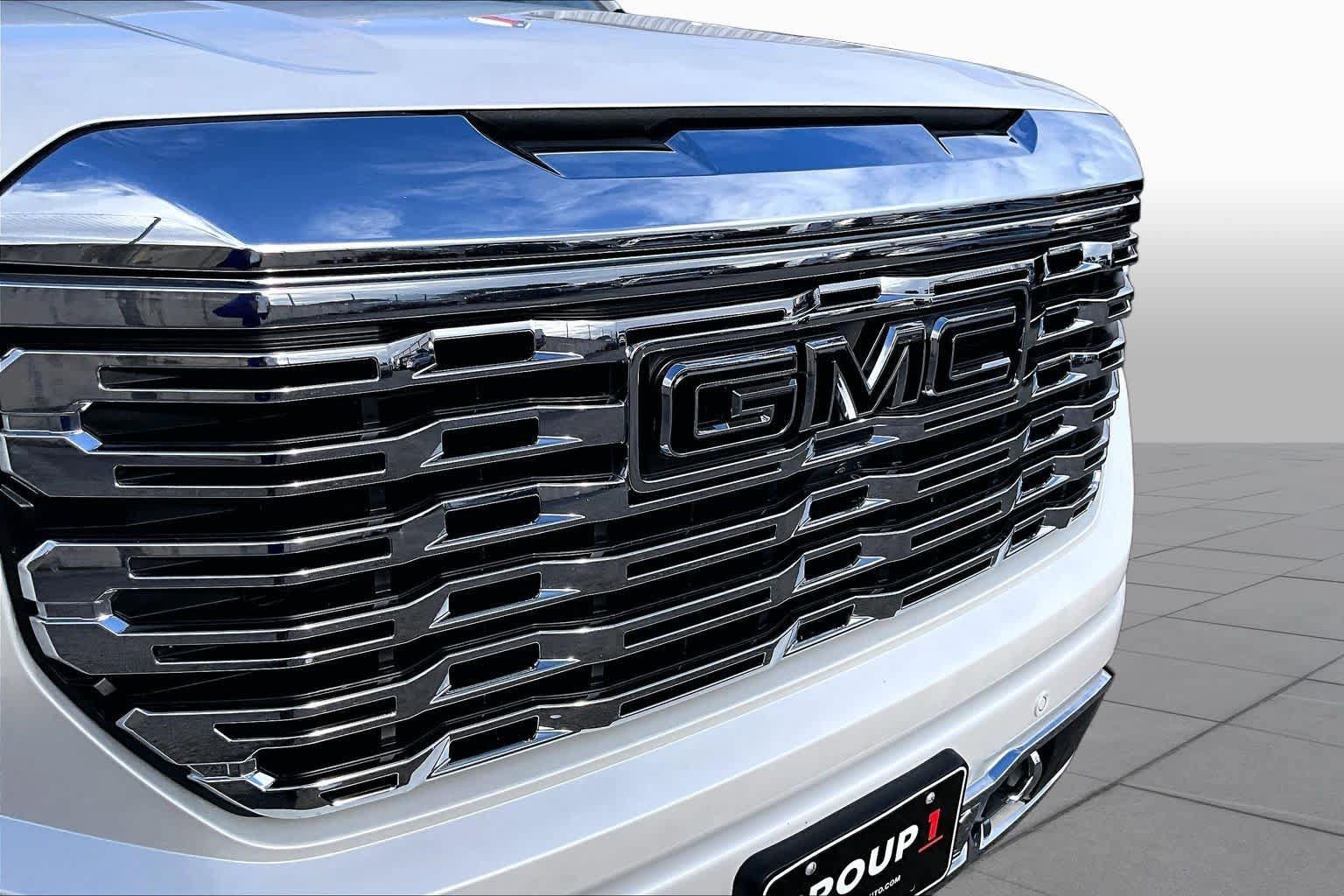 Used 2022 GMC Sierra 1500 Denali w/ Denali Reserve Package RWD image 33