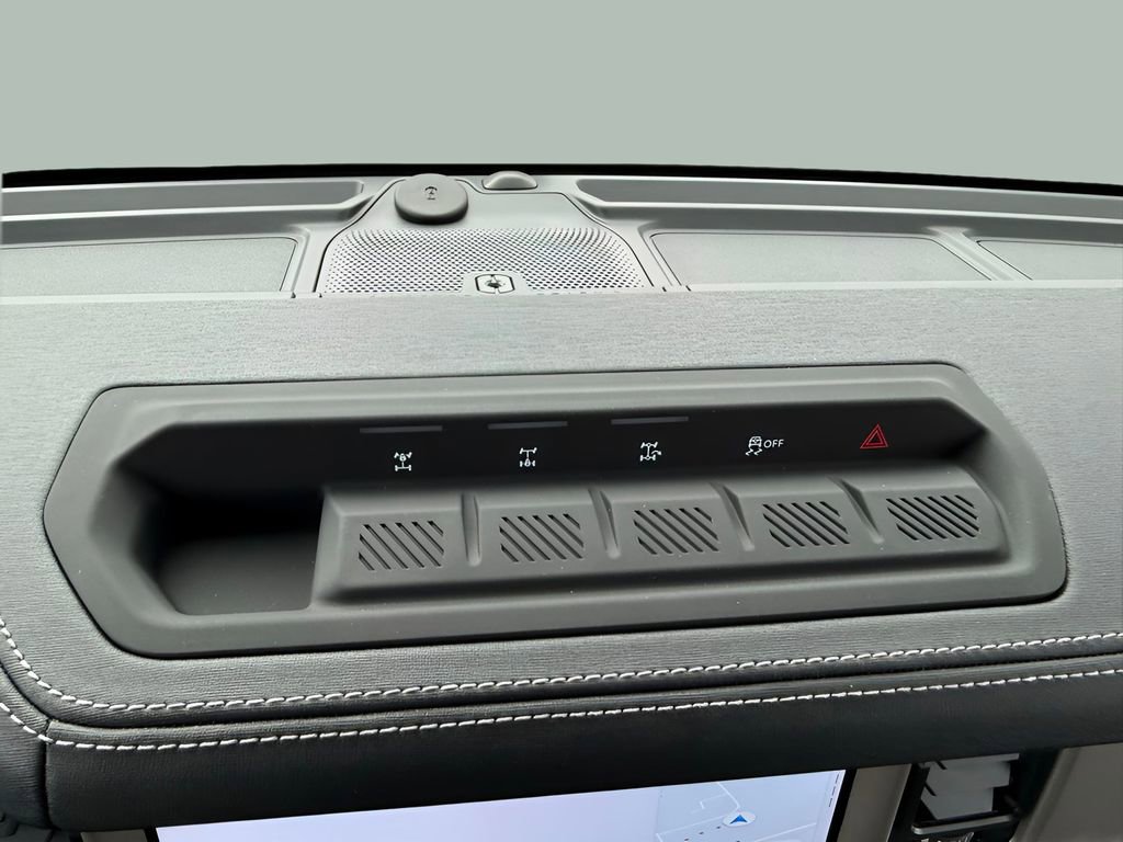 New 2025 Ford Bronco Outer Banks w/ Sasquatch Package image 35