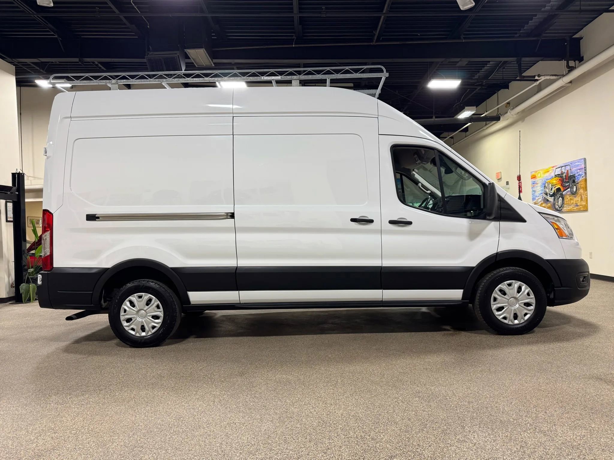 Used 2022 Ford Transit 250 148 High Roof w/ Load Area Protection Package image 5