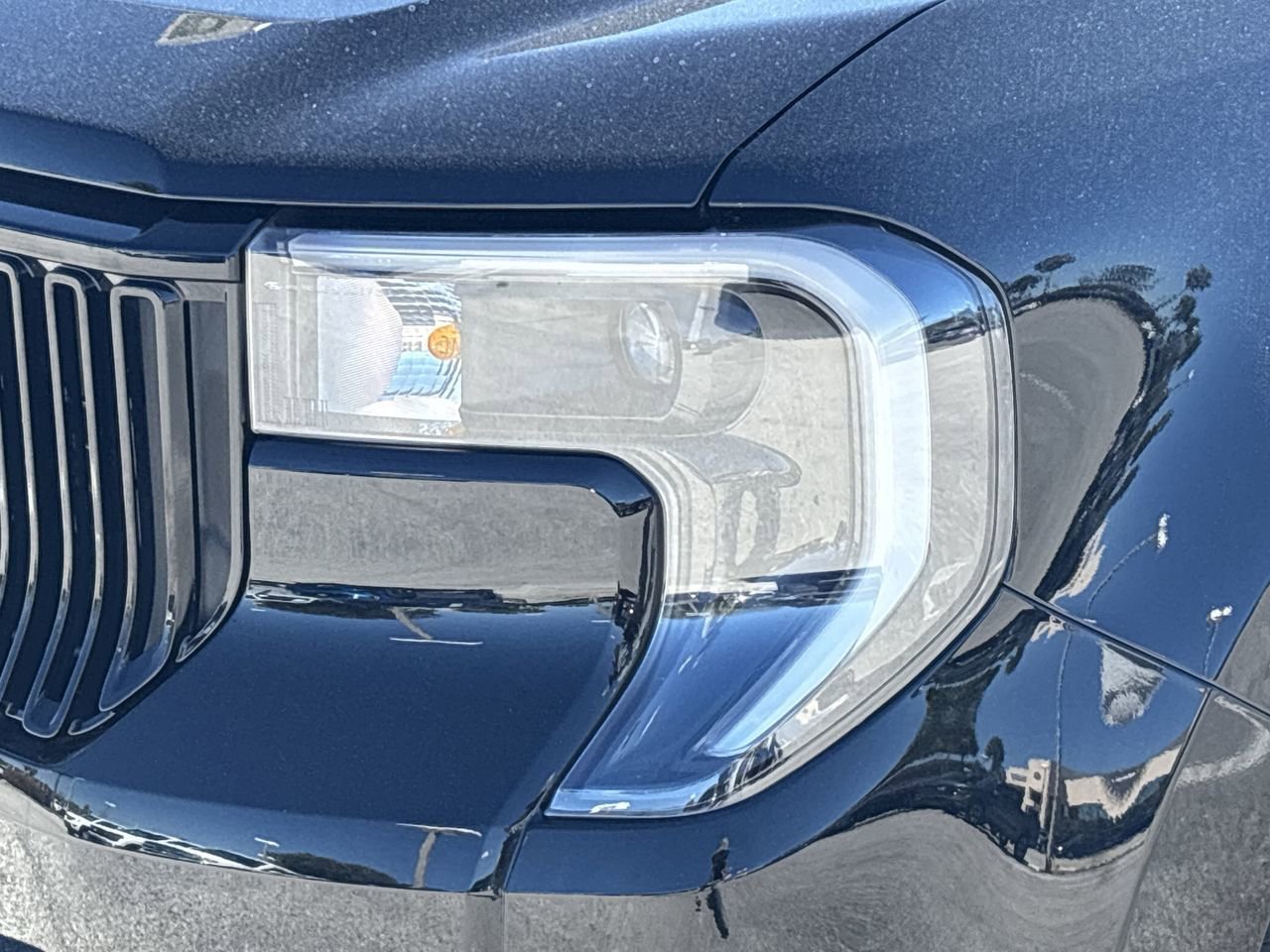 Used 2025 Ford Maverick Lobo image 6