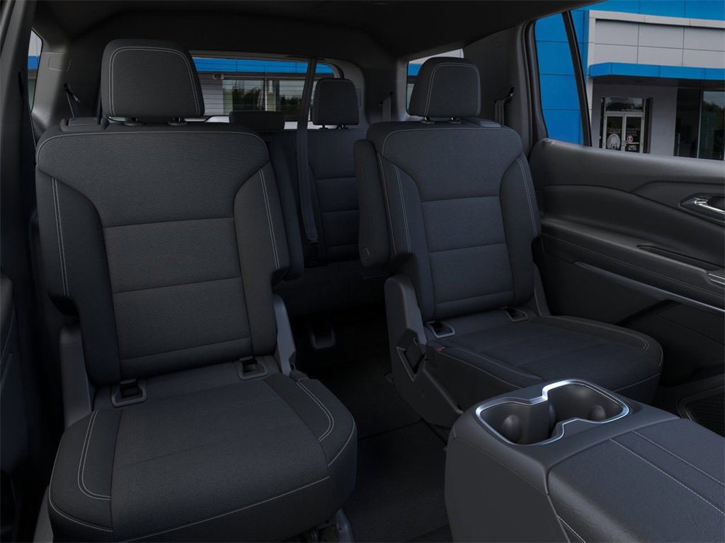 New 2025 Chevrolet Traverse LT w/ Driver Confidence Package image 17