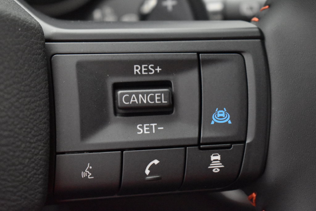 New 2026 Nissan Rogue SV AWD/4WD image 17