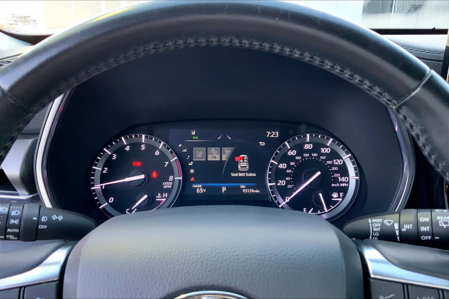 Used 2020 Toyota Highlander Limited AWD/4WD image 25