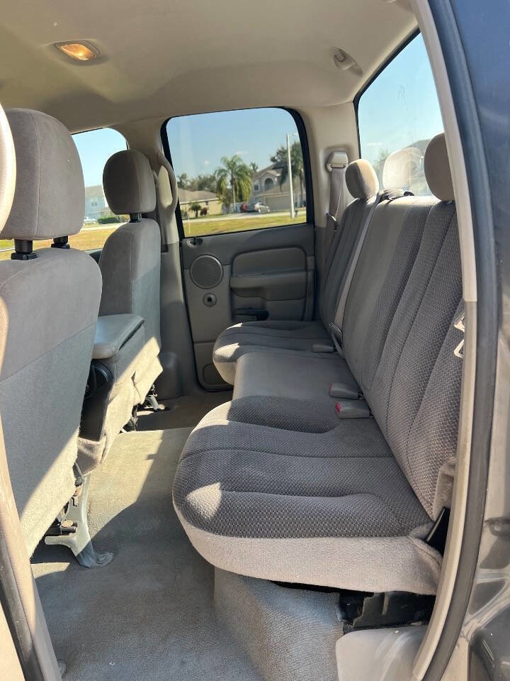 Used 2004 Dodge Ram 1500 Truck SLT image 11