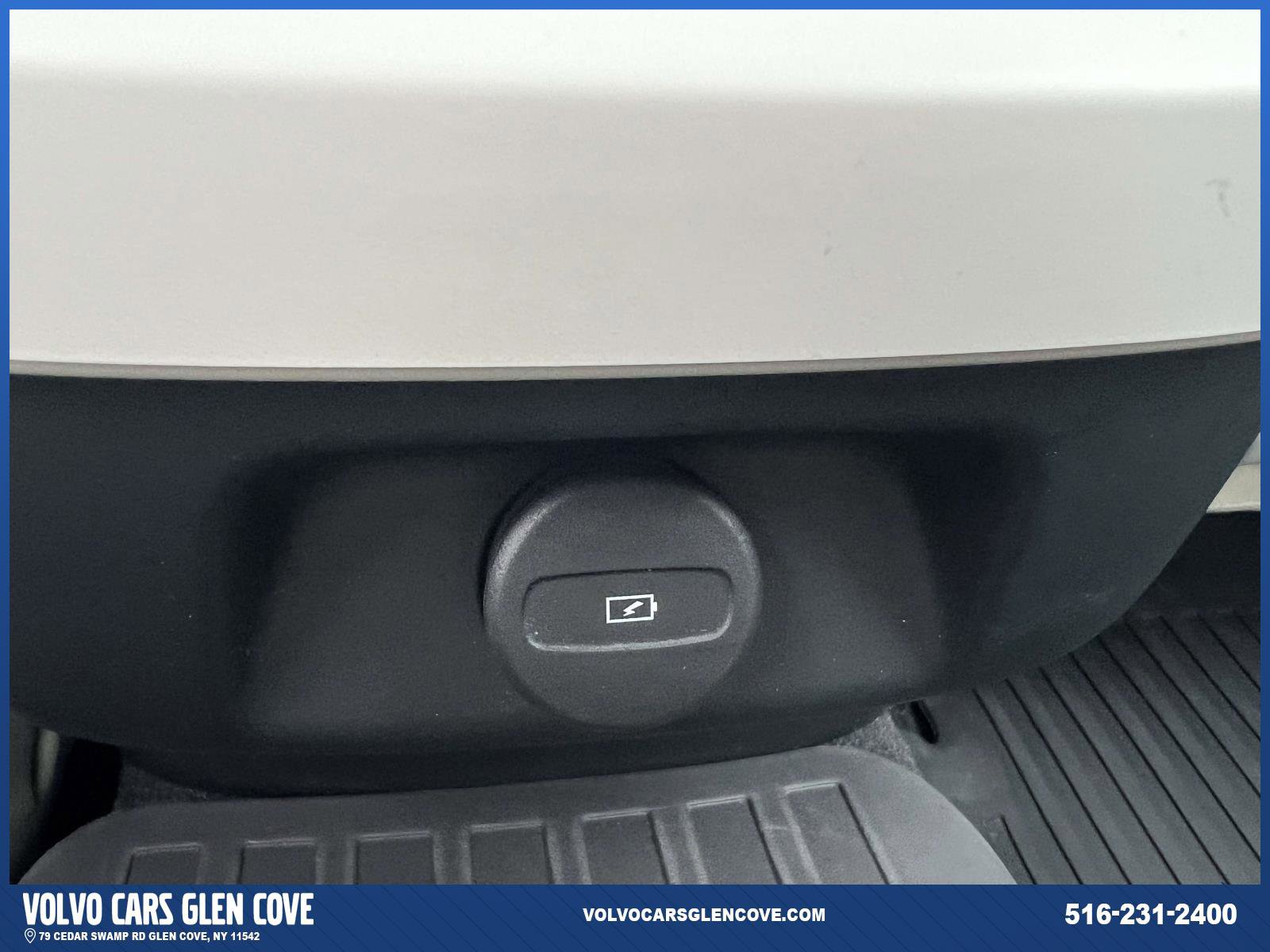 Used 2024 Volvo S60 B5 Ultimate w/ Climate Package AWD/4WD image 12