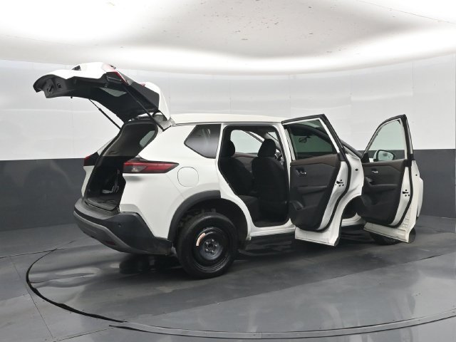 Used 2023 Nissan Rogue SV FWD image 57