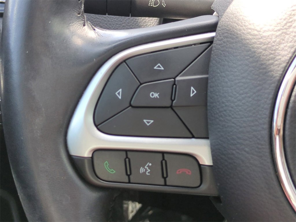 Certified 2021 Jeep Compass Latitude image 27