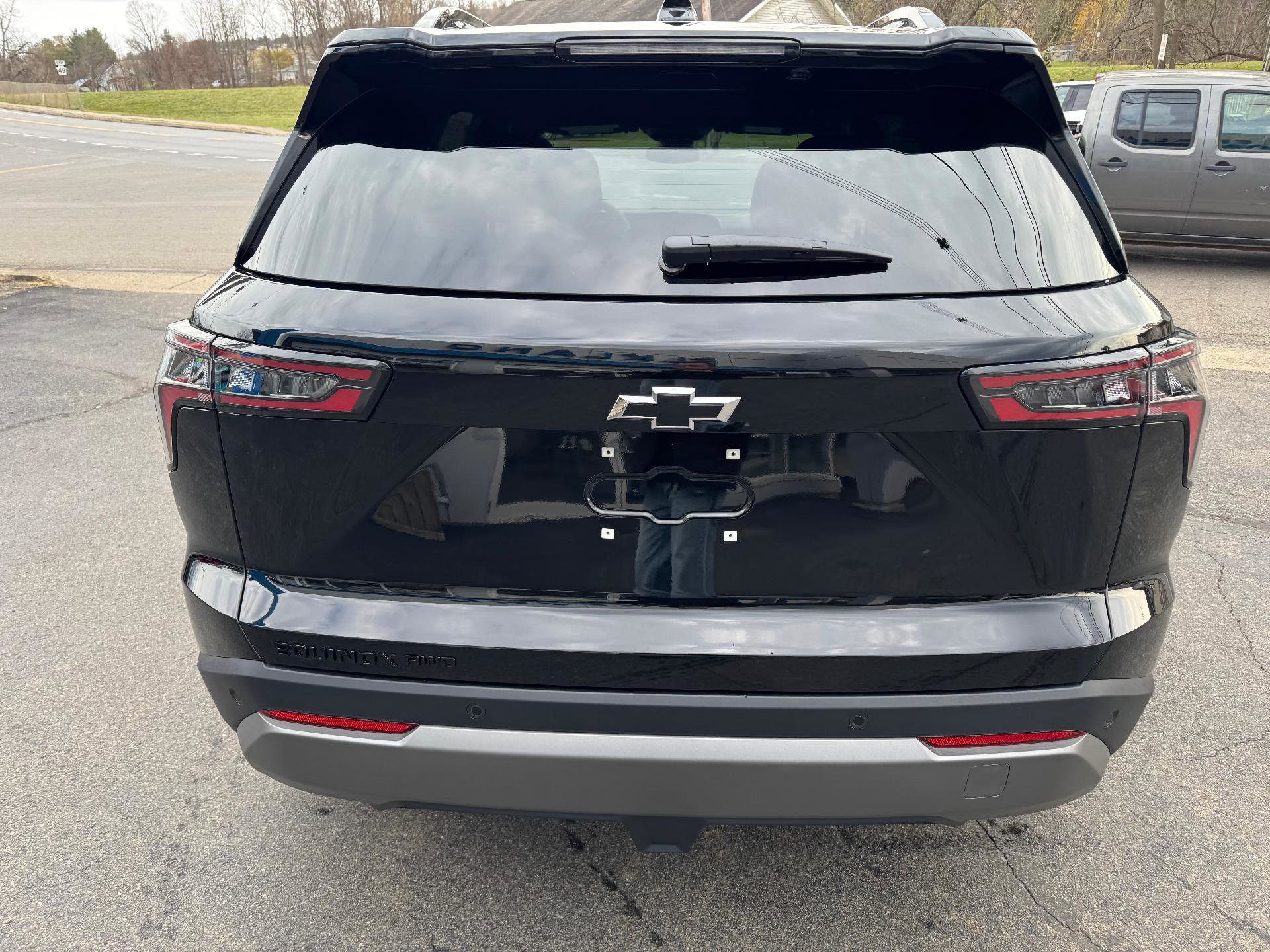 New 2026 Chevrolet Equinox LT w/ Midnight Edition image 12