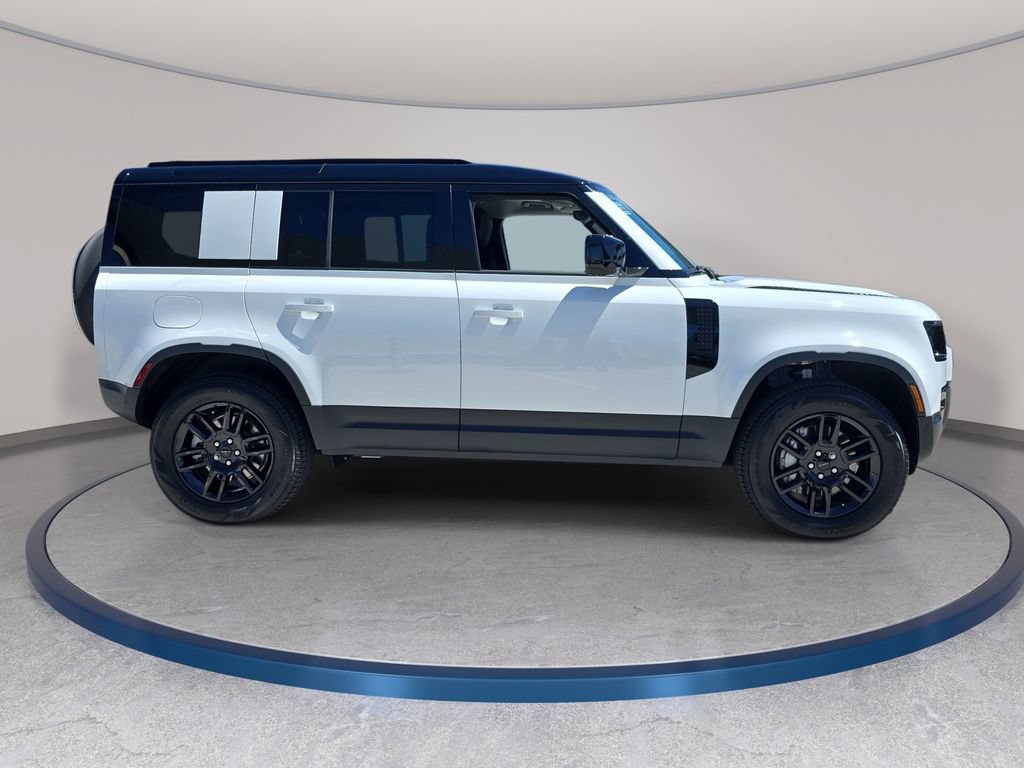 New 2026 Land Rover Defender 110 S AWD/4WD image 4