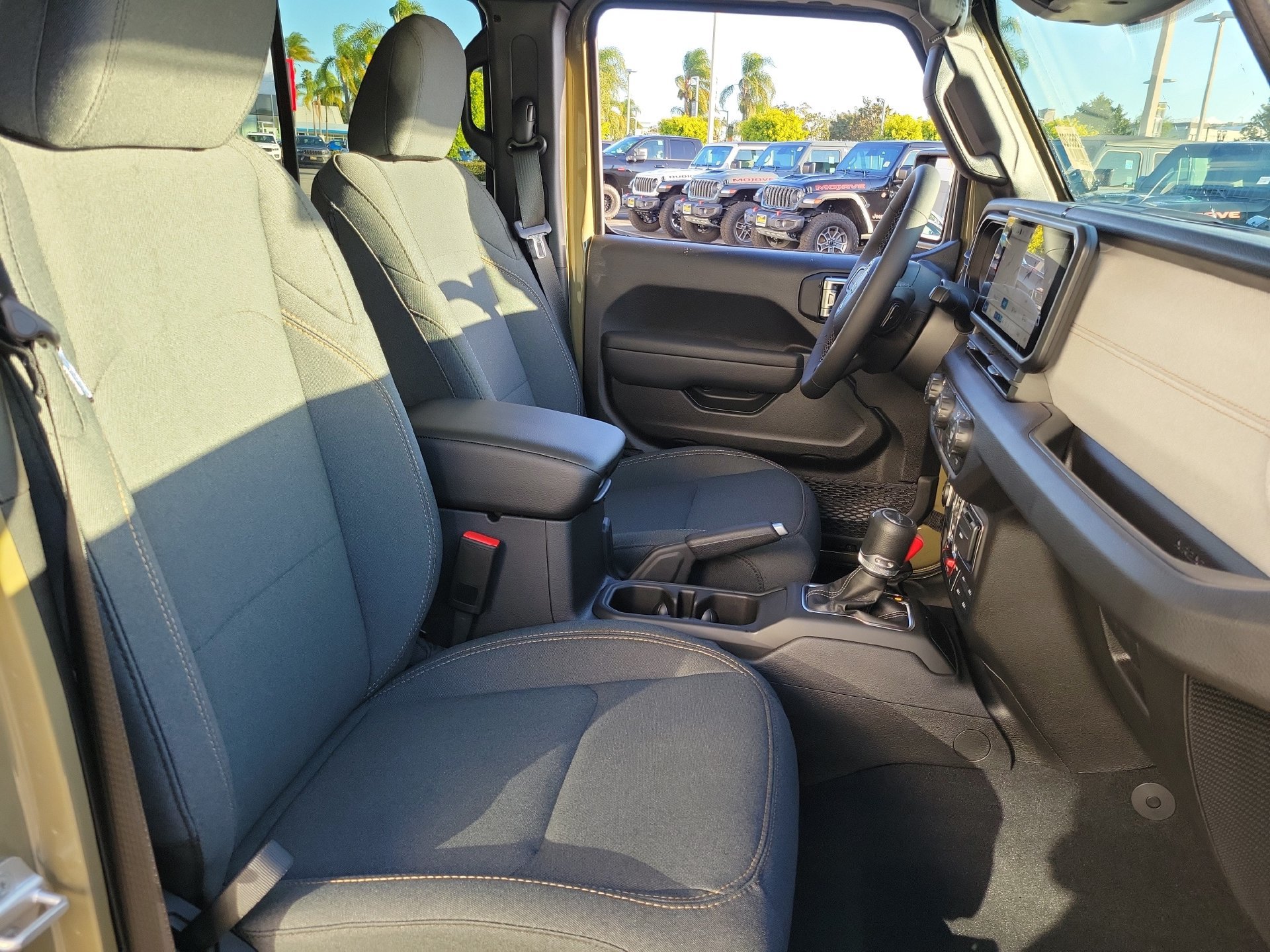 New 2026 Jeep Gladiator Sport AWD/4WD image 16