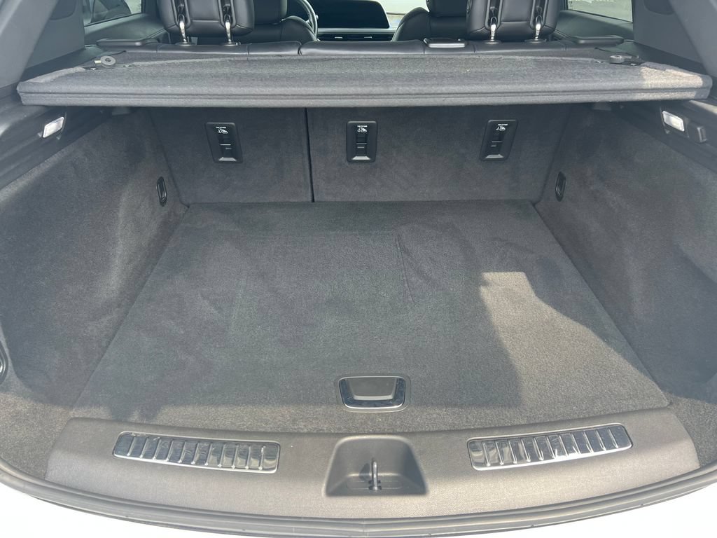 Certified 2024 Cadillac XT4 Sport AWD/4WD image 17