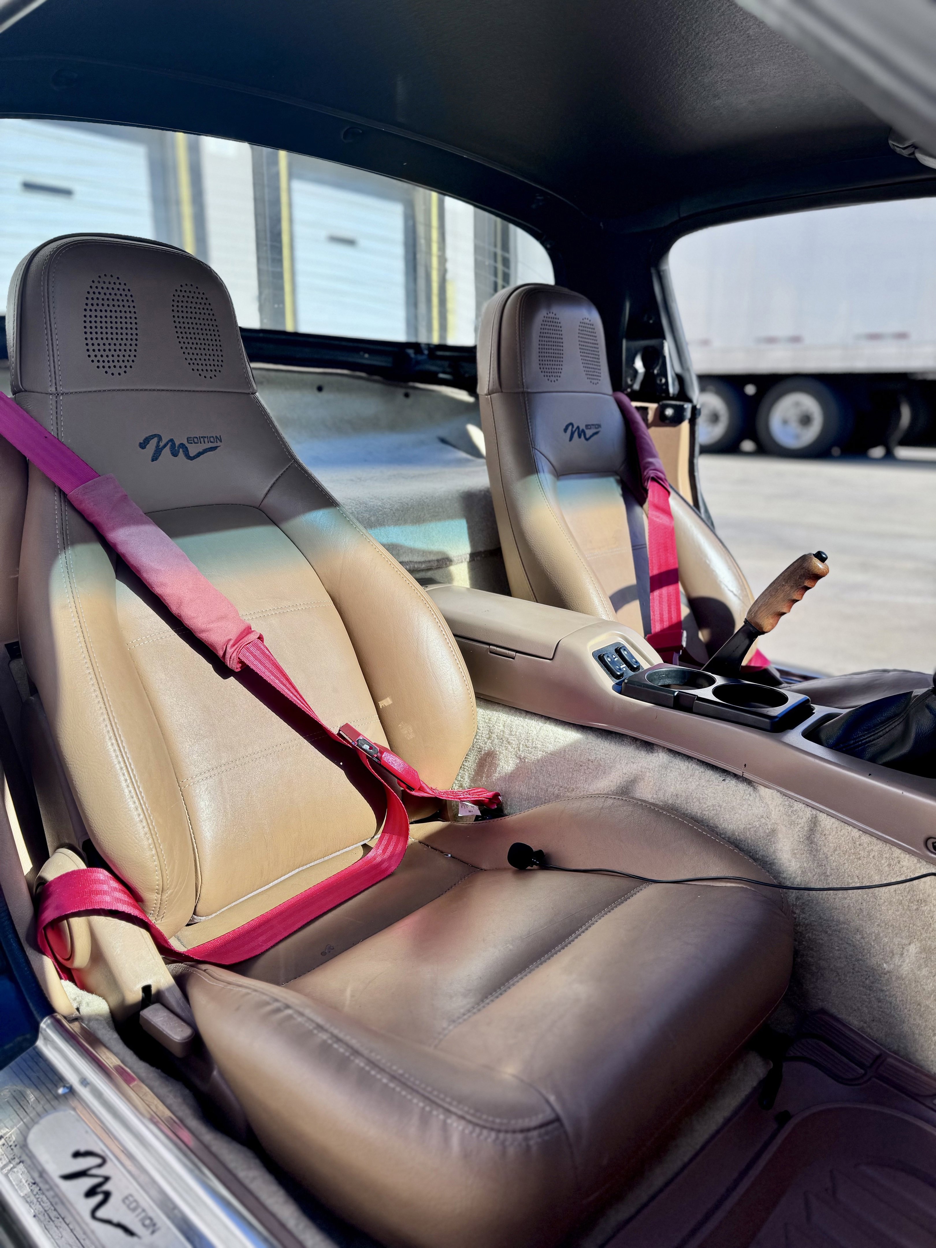 Used 1997 MAZDA MX-5 Miata image 47