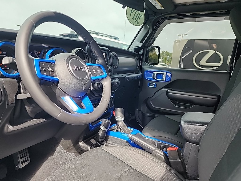 Used 2020 Jeep Wrangler Sport AWD/4WD image 11