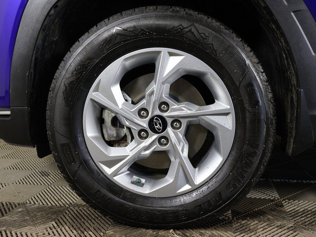 Used 2022 Hyundai Tucson SE image 17