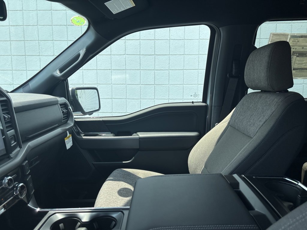 New 2025 Ford F150 XLT w/ Equipment Group 302A MID image 20