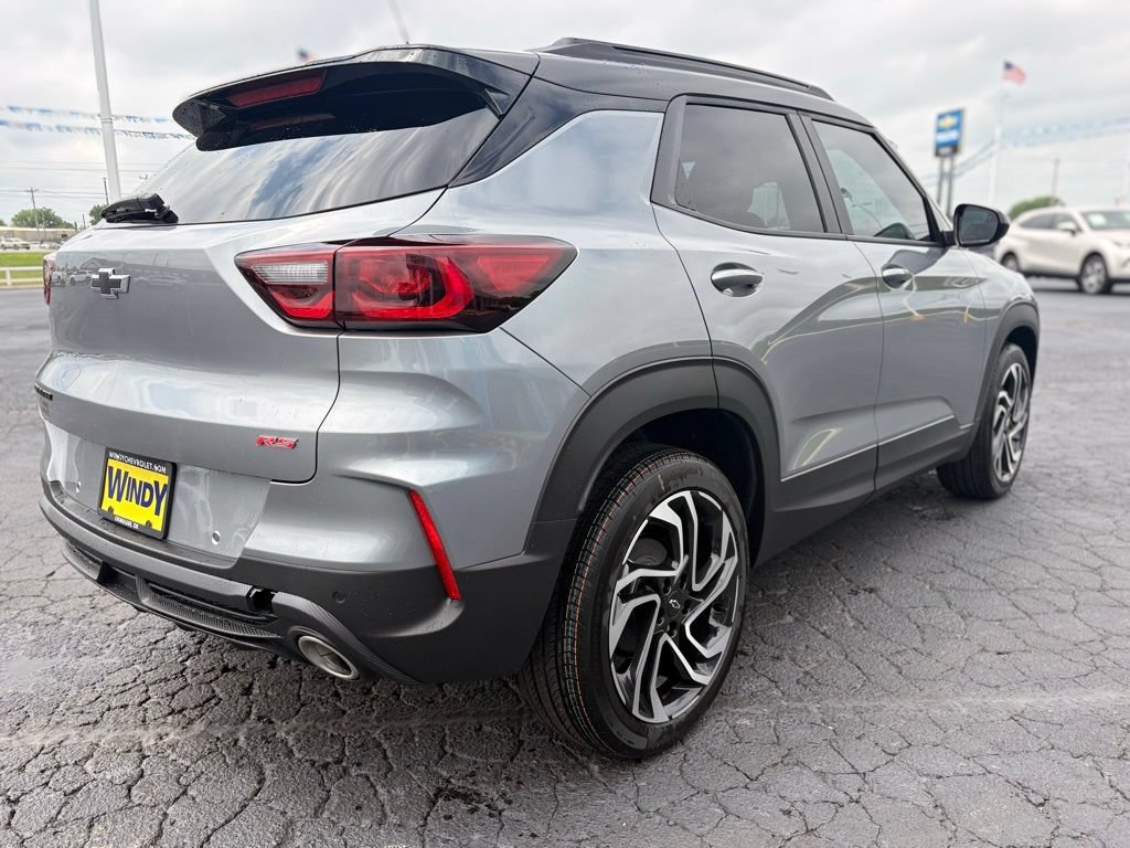 New 2026 Chevrolet TrailBlazer RS w/ Convenience Package FWD image 5