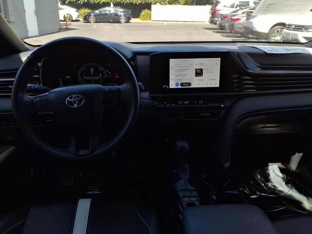 Used 2025 Toyota Camry SE FWD image 20