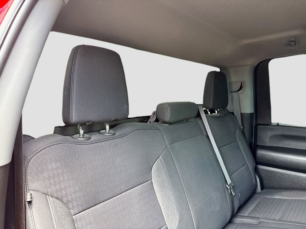 Used 2024 Chevrolet Silverado 2500 Custom w/ Custom Value Package image 24