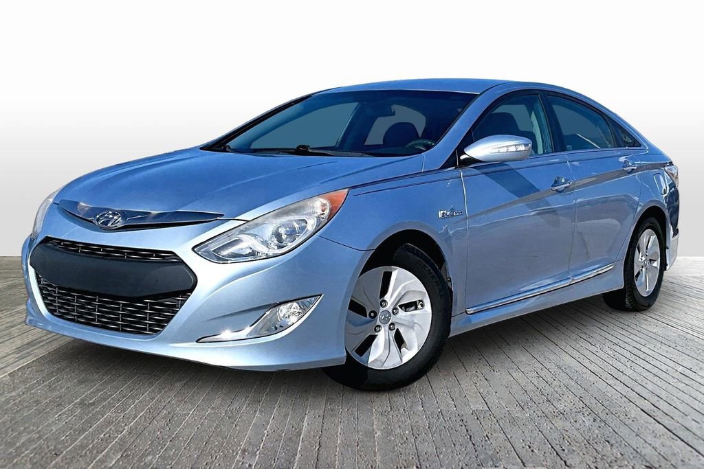 Used 2015 Hyundai Sonata Hybrid image 3