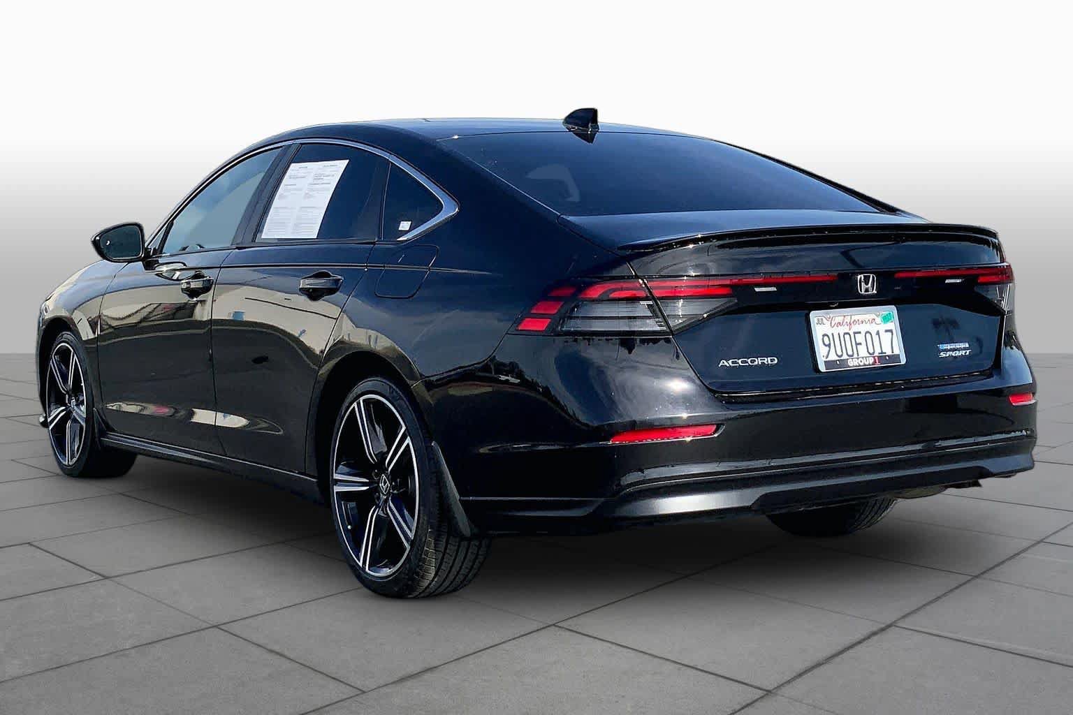 Used 2025 Honda Accord Sport image 11