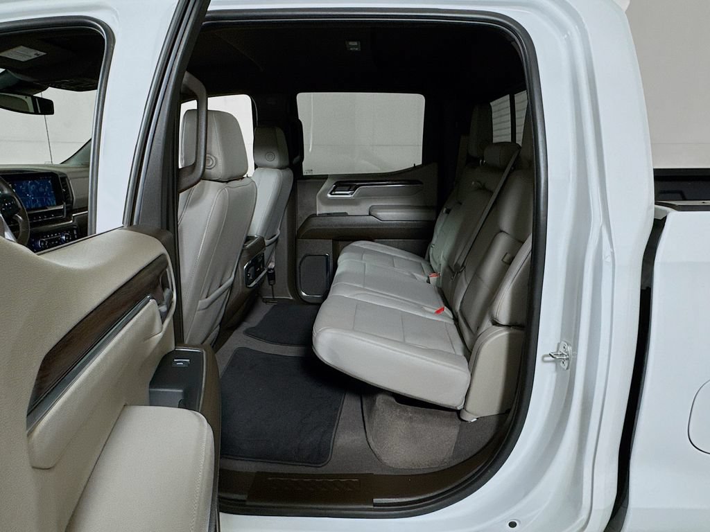 Certified 2024 GMC Sierra 1500 SLT AWD/4WD image 23