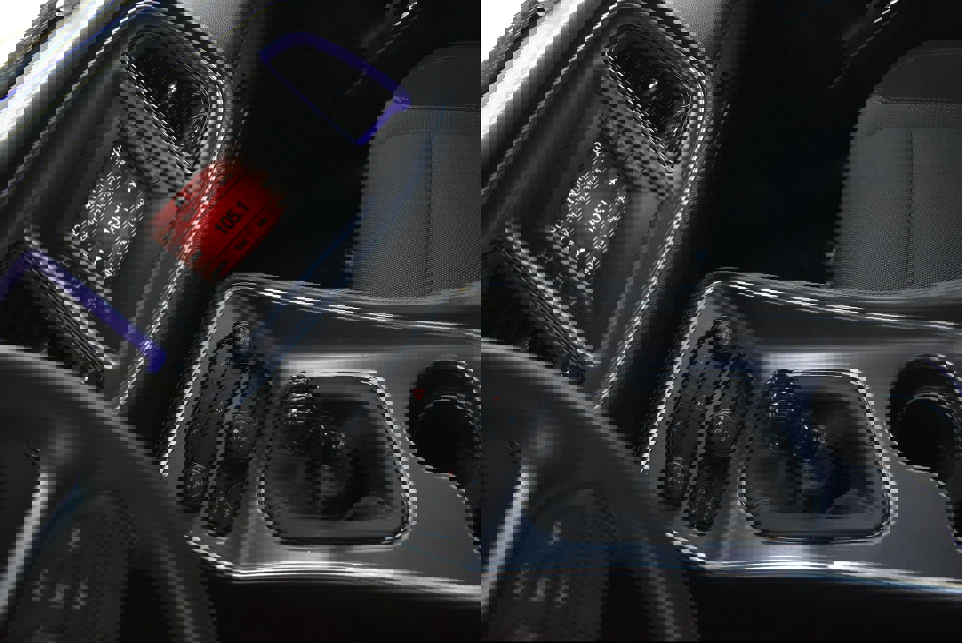 Used 2016 Dodge Challenger R/T image 23