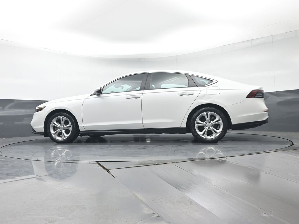 Used 2023 Honda Accord LX image 28