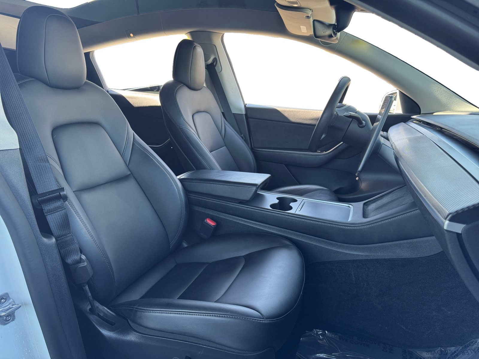 Used 2022 Tesla Model Y Long Range AWD/4WD image 15