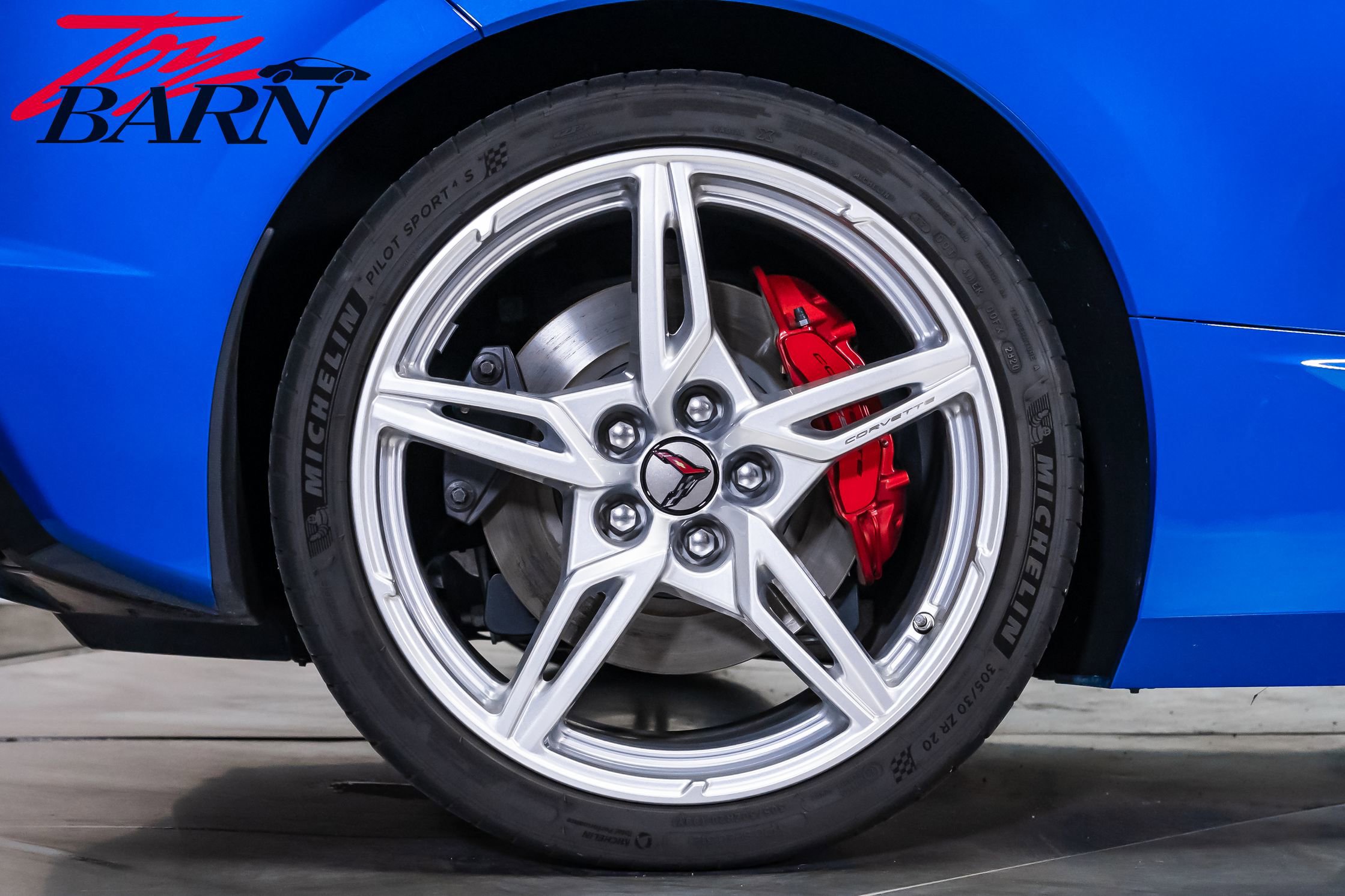 Used 2020 Chevrolet Corvette Stingray Preferred Cpe w/ 2LT Preferred Equipment Group RWD image 23