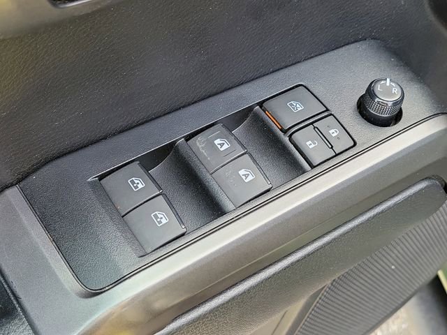 Used 2021 Toyota Tacoma TRD Sport AWD/4WD image 17