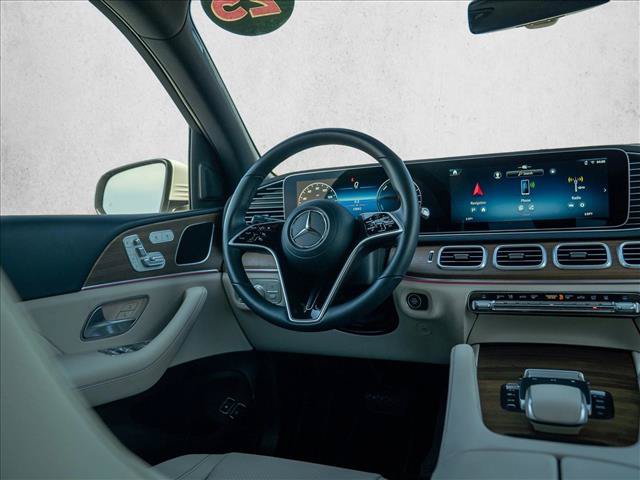 Certified 2025 Mercedes-Benz GLE 450e 4MATIC w/ Winter Package image 19