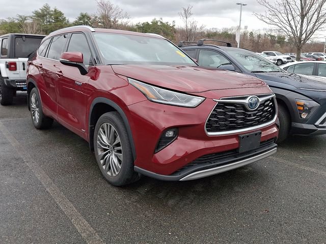 Used 2021 Toyota Highlander Platinum image 5
