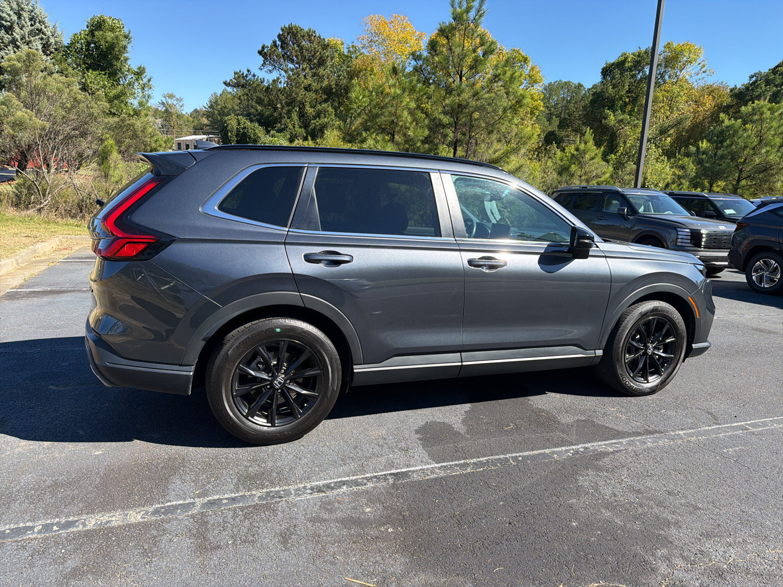 Used 2025 Honda CR-V Sport-L image 7