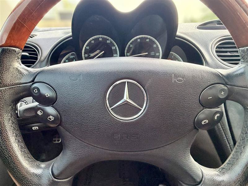 Used 2005 Mercedes-Benz SL 500 w/ AMG Sport Pkg image 24