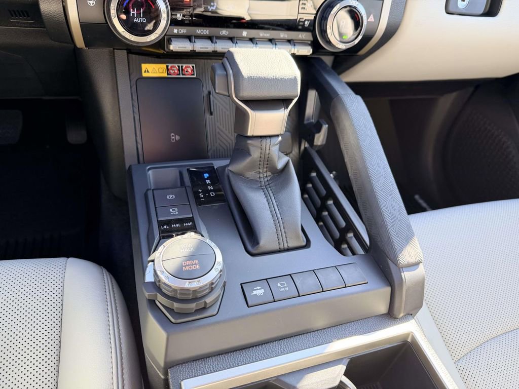 New 2026 Toyota Tacoma Limited AWD/4WD image 6