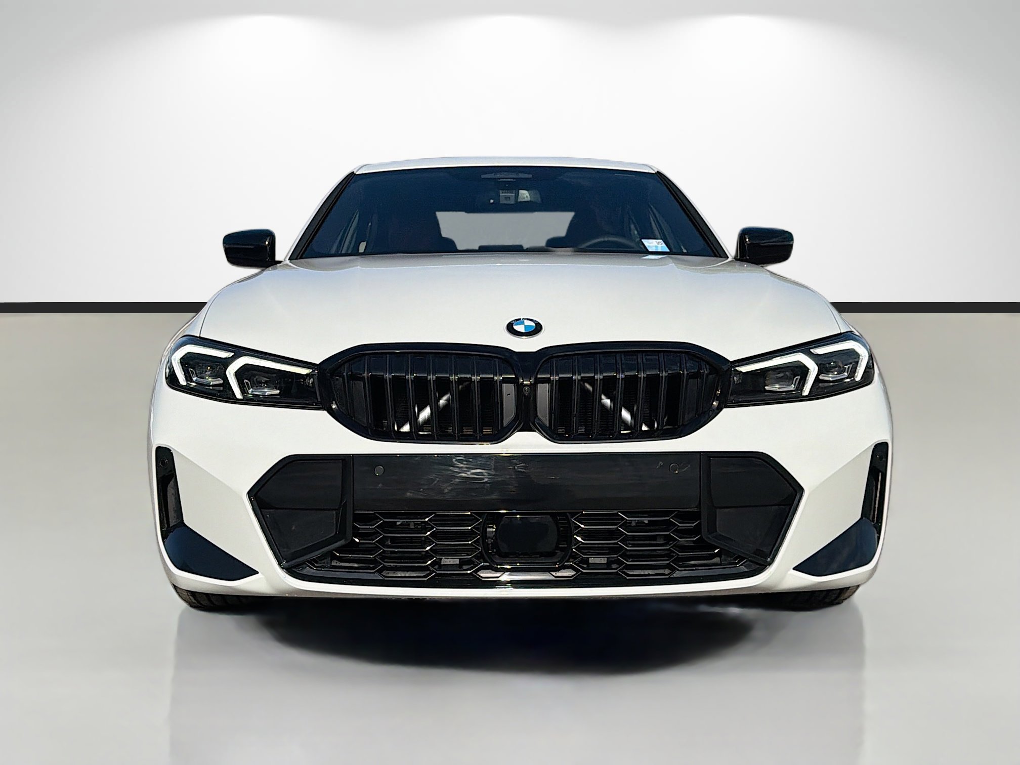 New 2026 BMW 330i xDrive Sedan w/ M Sport Package image 8