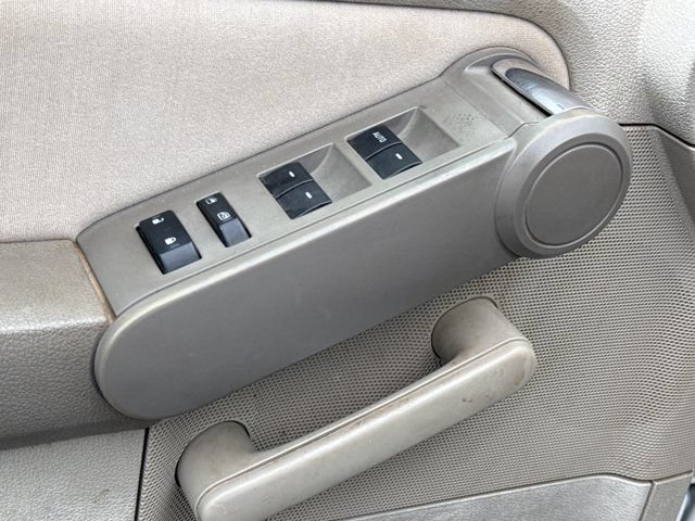 Used 2006 Ford Explorer XLS RWD image 15