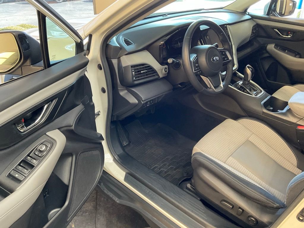 Used 2020 Subaru Outback Premium image 10