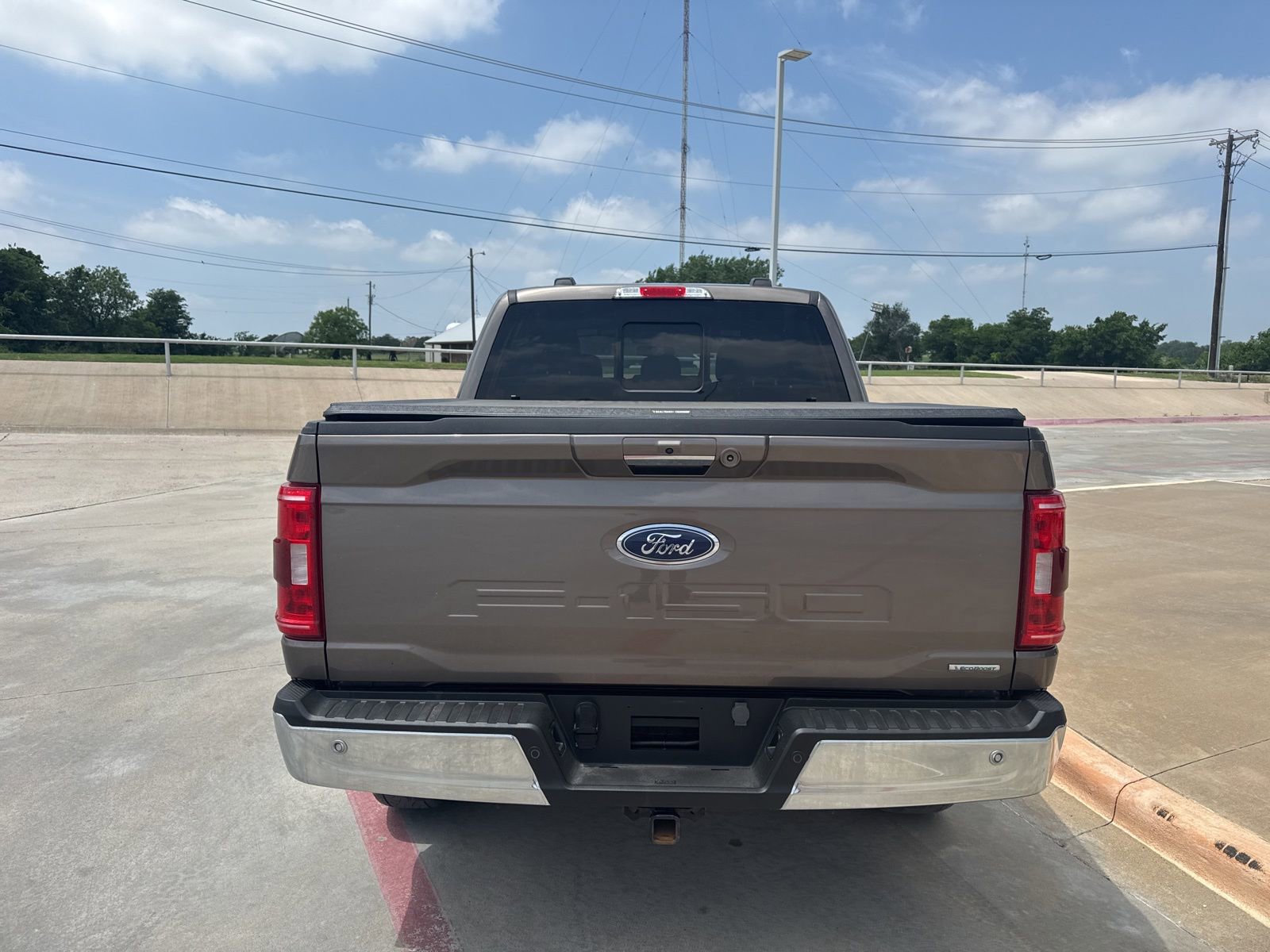 Used 2023 Ford F150 XLT w/ Equipment Group 302A High AWD/4WD image 6