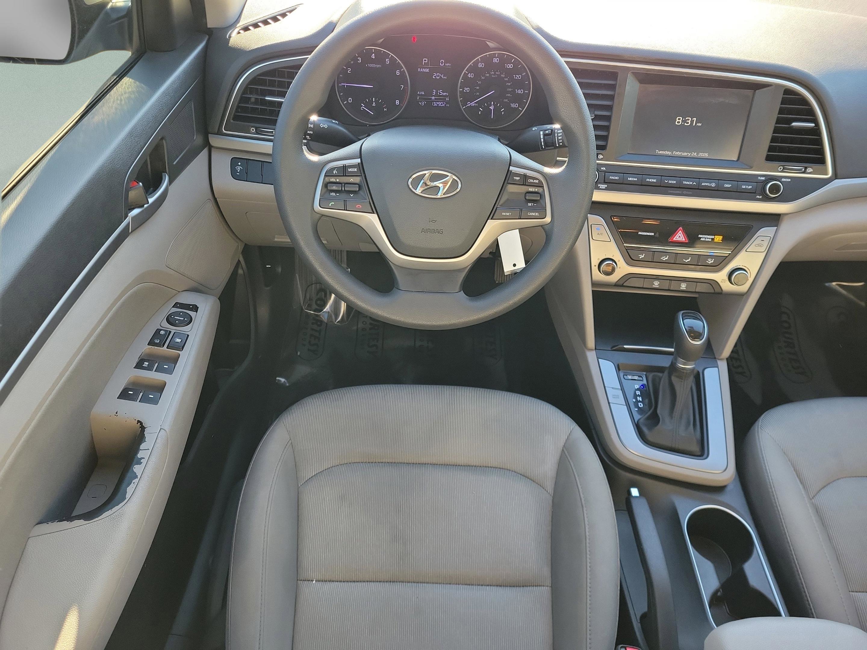 Used 2017 Hyundai Elantra SE image 9