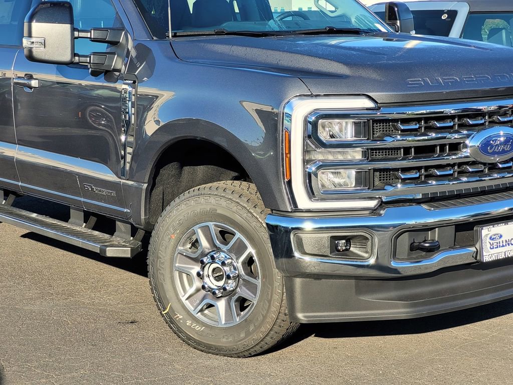 New 2026 Ford F350 Lariat w/ FX4 Off-Road Package AWD/4WD image 35