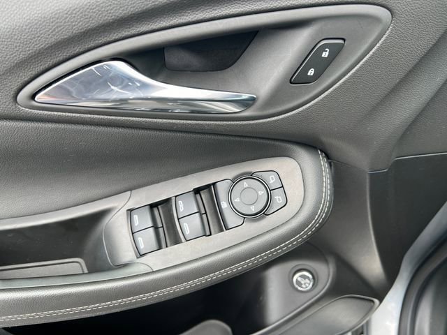 Certified 2023 Buick Encore GX Select w/ Sport Touring Package image 26