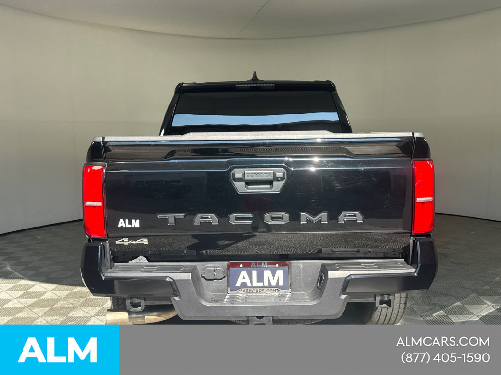 Used 2025 Toyota Tacoma SR5 AWD/4WD image 8