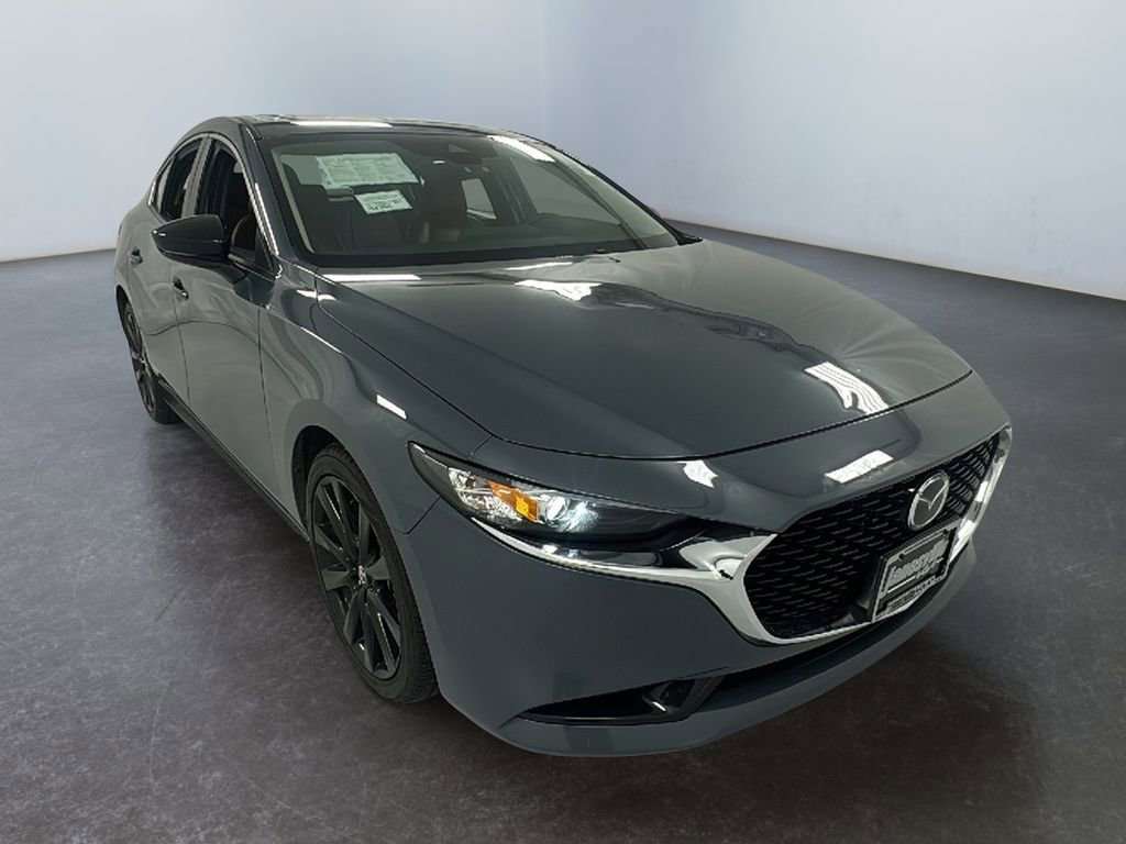 Used 2022 MAZDA MAZDA3 s