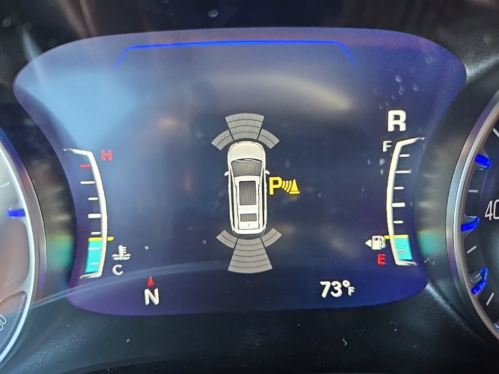 New 2027 Chrysler Pacifica Select w/ Family Tech Group AWD/4WD image 59