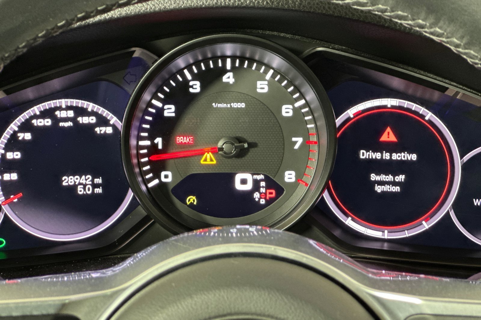 Used 2022 Porsche Cayenne Platinum Edition AWD/4WD image 23