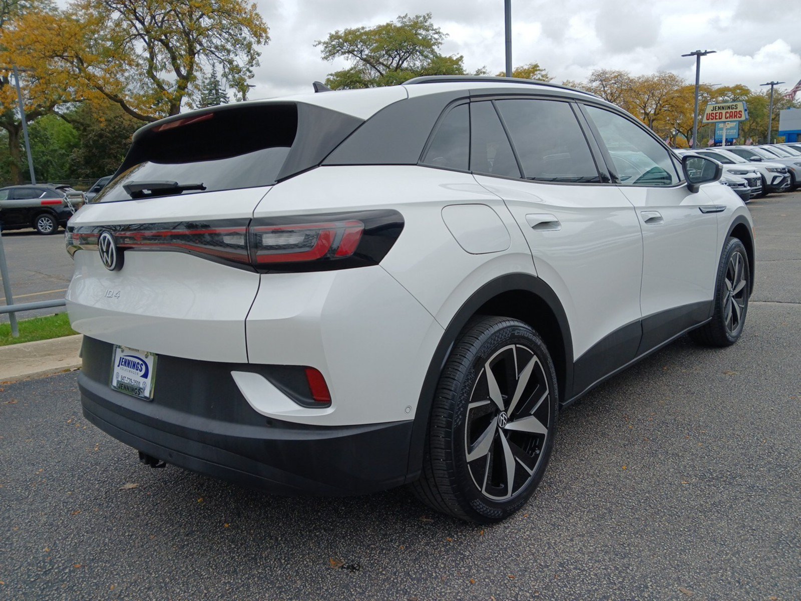 Used 2023 Volkswagen ID.4 Pro S AWD/4WD image 4