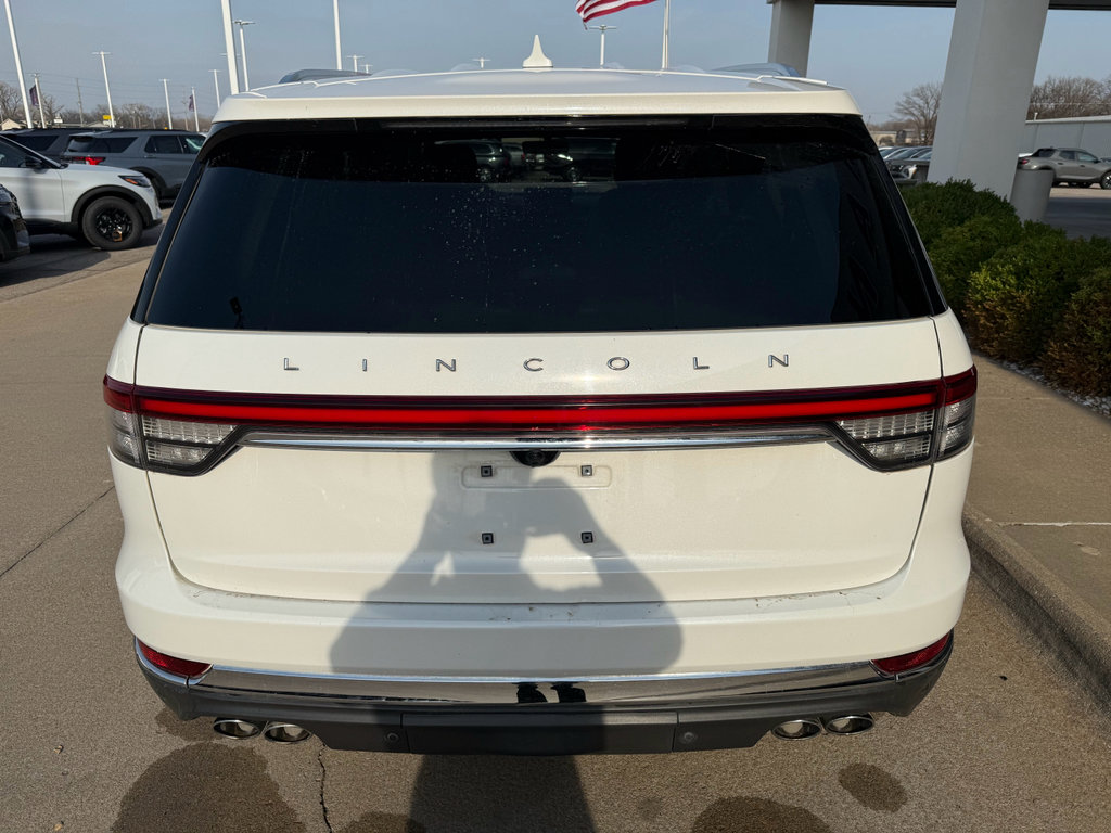 Used 2020 Lincoln Aviator Reserve w/ Equipment Group 201A image 6