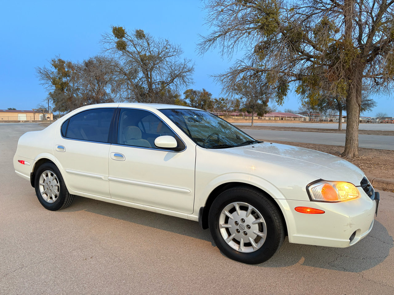 Used 2000 Nissan Maxima GXE image 39