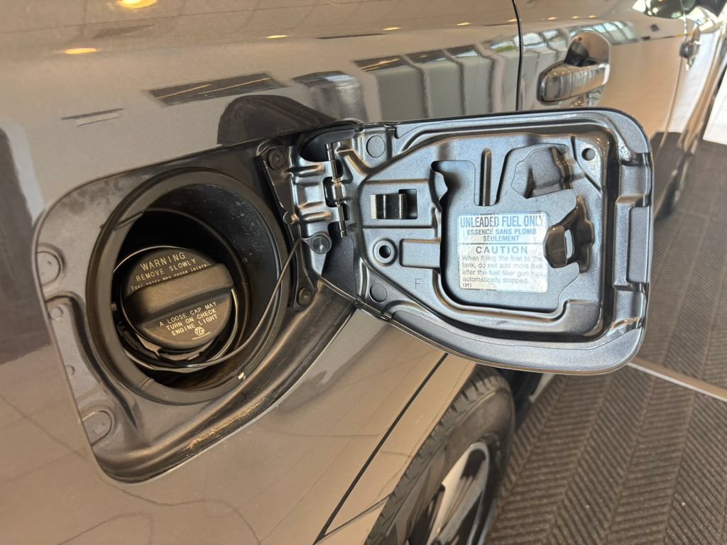 Used 2017 Subaru Forester 2.5i Premium w/ Popular Package #2A AWD/4WD image 33
